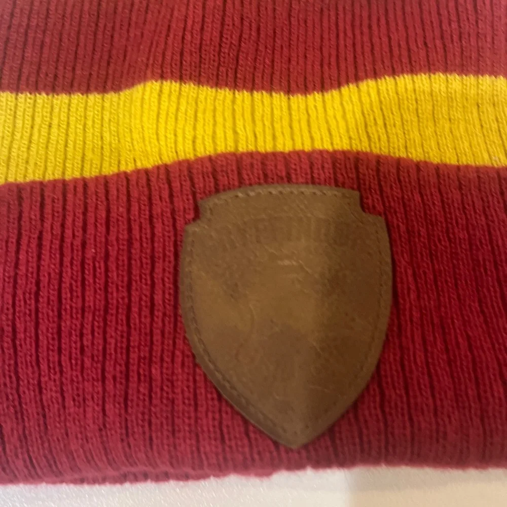 Harry Potter Gryffindor Logo Knit Cuff Pom Beanie Hat Cap Adult OSFM